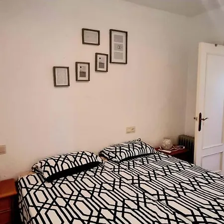 As052 Les Tourtereaux 2-bedroom Villa