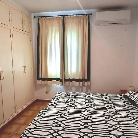 As052 Les Tourtereaux 2-bedroom