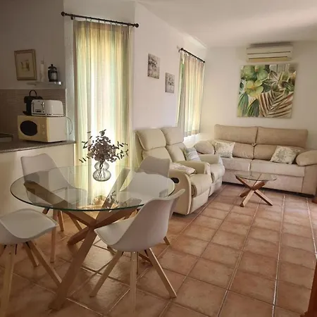 As052 Les Tourtereaux 2-bedroom